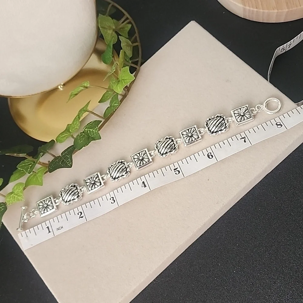 N/A pretty bracelet